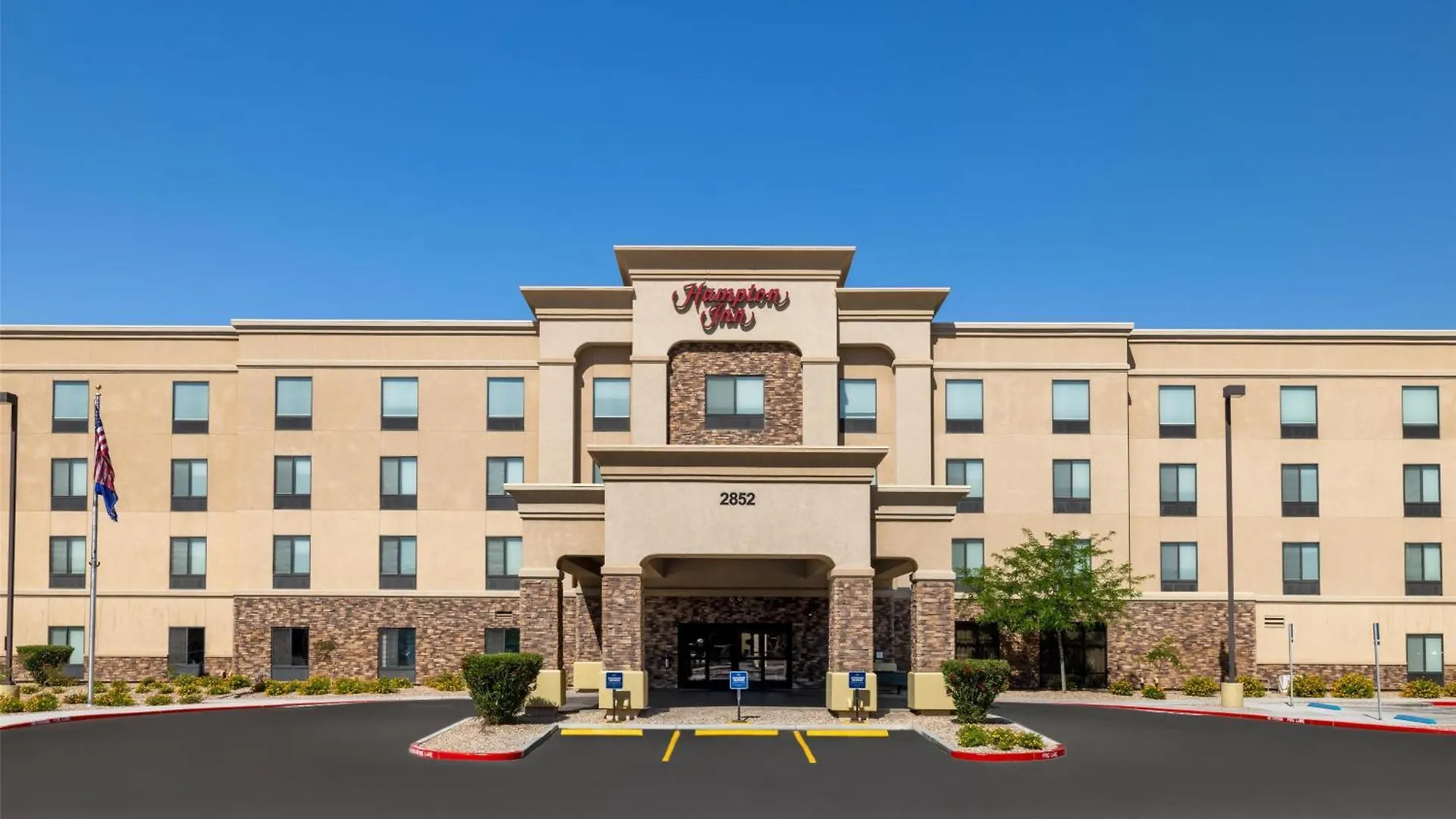Hampton Inn Las Vegas/North Speedway USA